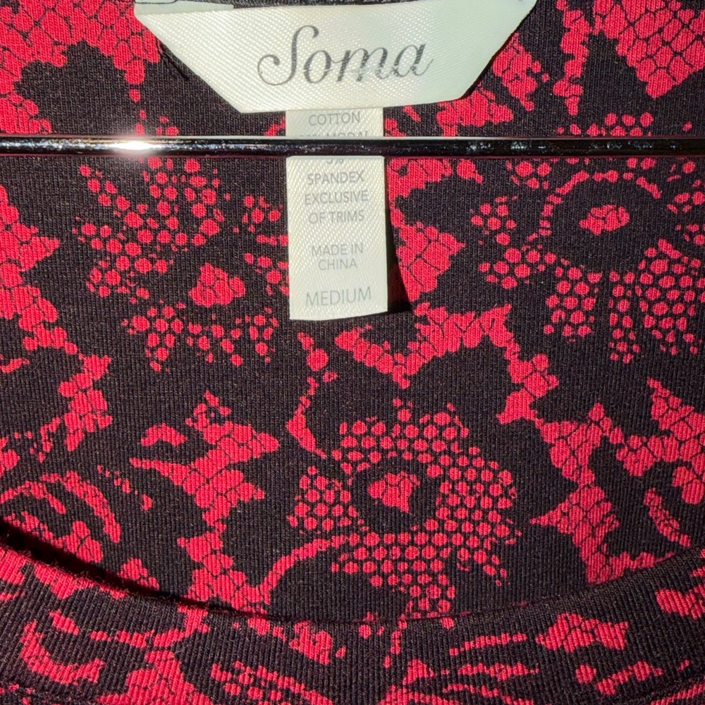 Soma Red and Black Damask Floral 3/4 Length Sleeve Shift Dress - Picture 9 of 14